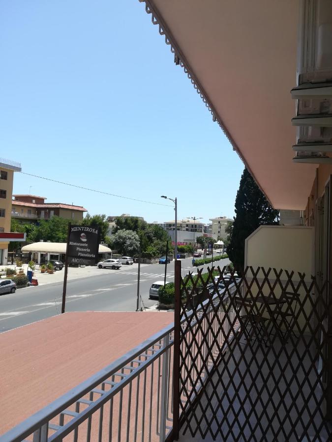B&B Sally Syracuse Bagian luar foto